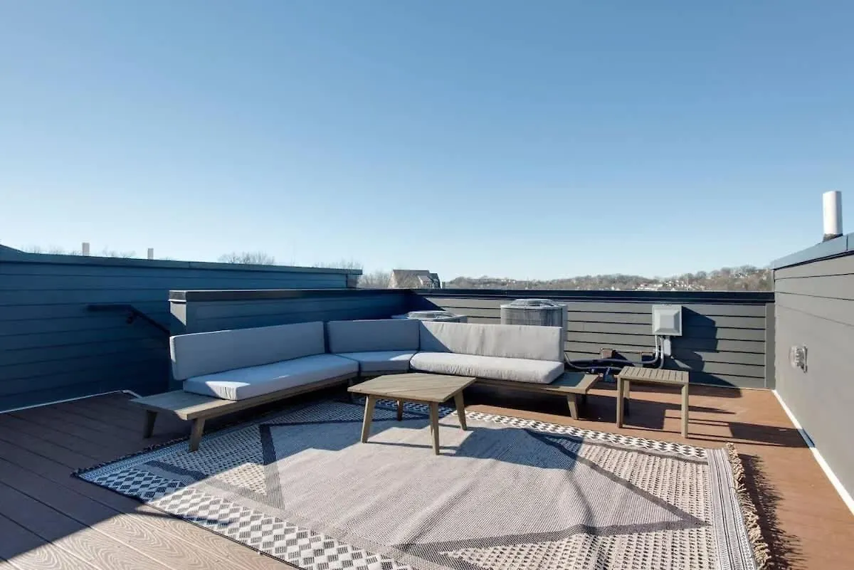 Holiday home West End Dream-Private Balcony-6 Mins To Broadway Villa Nashville United States